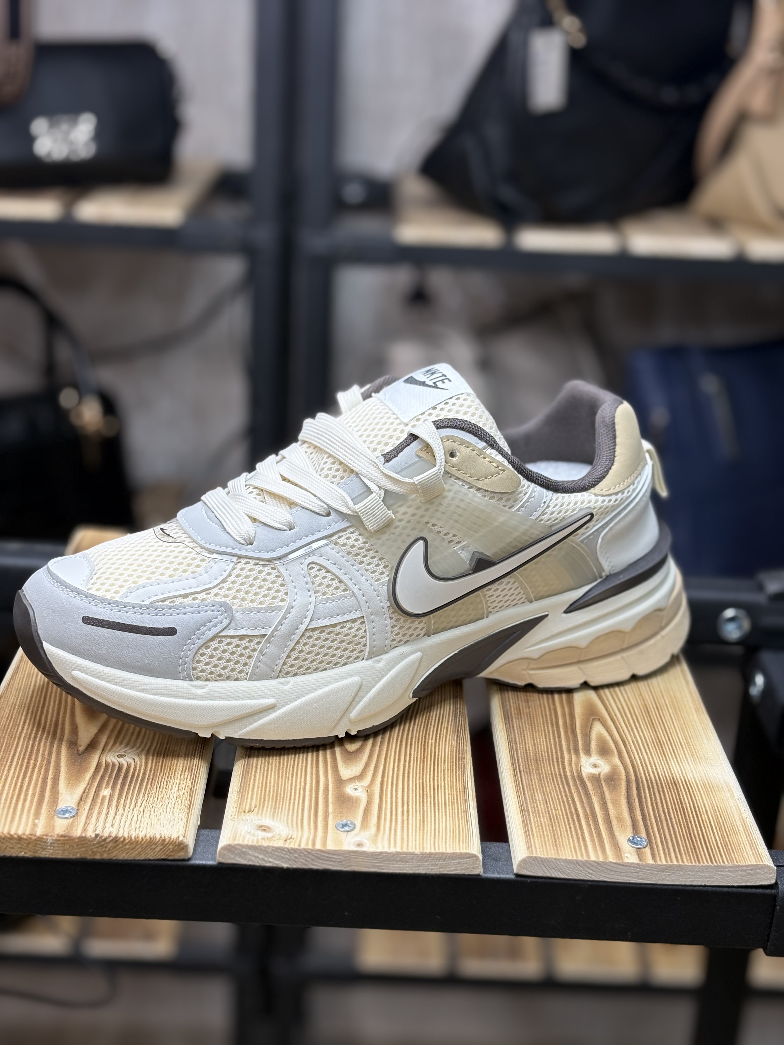 کتونی مردانه نایک وی‌تو‌کی هایکوالیتی چینی